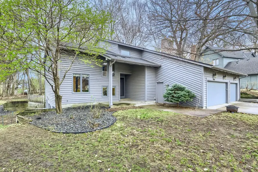 4315 Harbor Lane N, Minneapolis, MN 55446 - #2