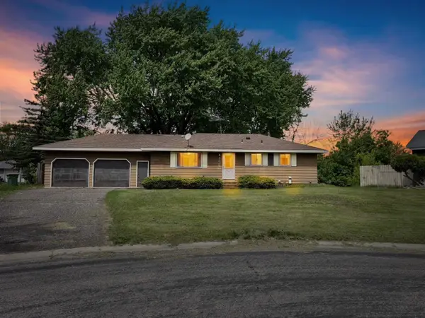 12240 Eldorado Street Ne, Minneapolis, MN 55449