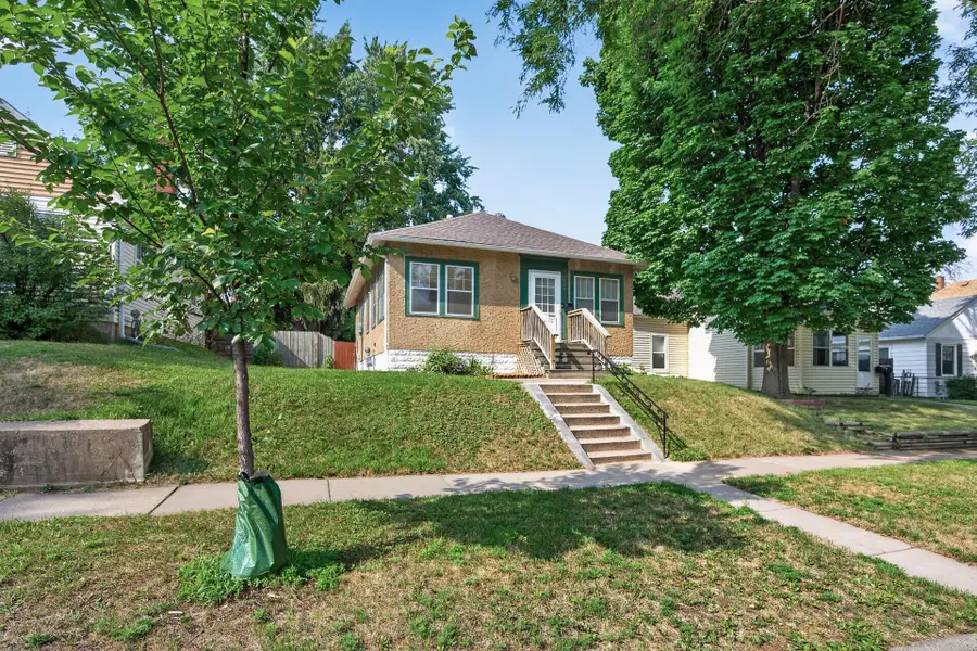 967 Rose Avenue E, Saint Paul, MN 55106 - #3