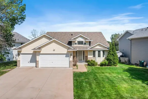 10657 Able Street Ne, Minneapolis, MN 55434