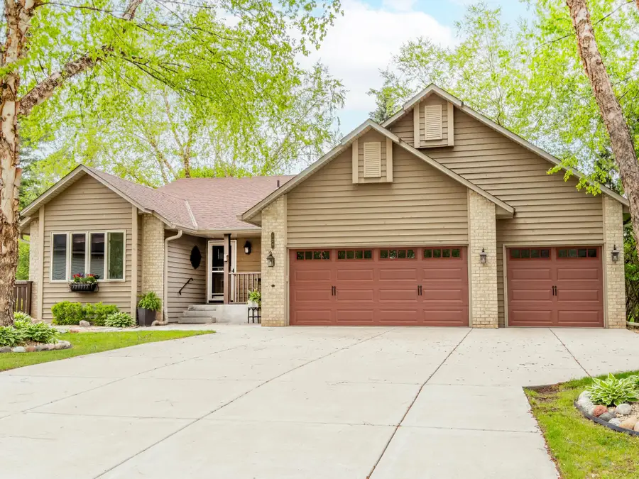 129 Hemlock Place, Saint Paul, MN 55127 - #2