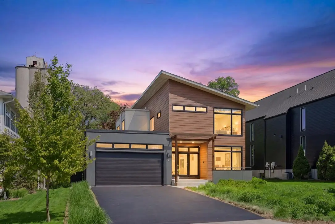 292 Vincent Avenue N, Minneapolis, MN 55405 - #1