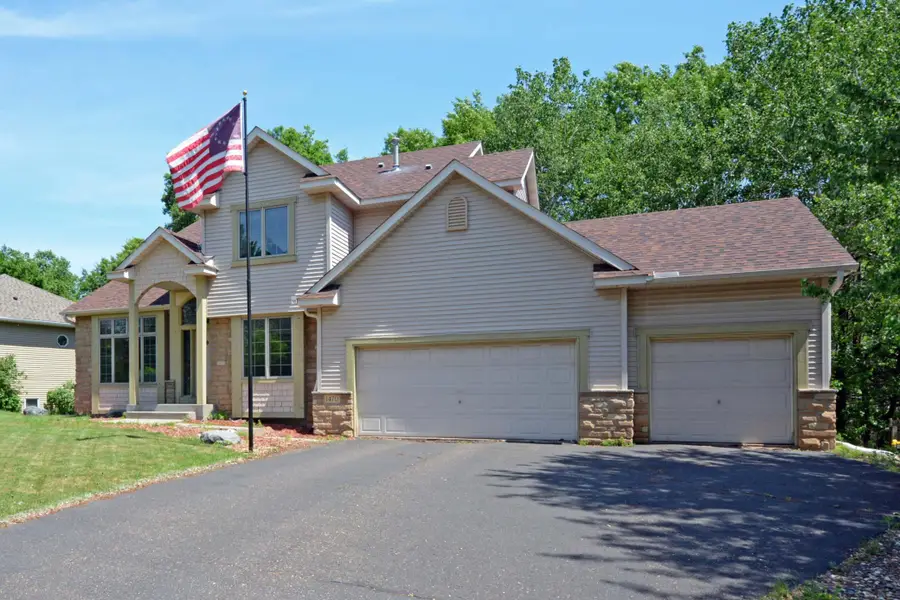1470 N Mary Street N, Maplewood, MN 55119 - #2