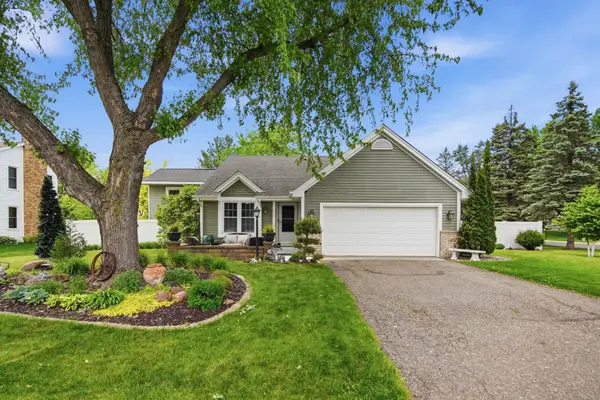 15100 Lac Lavon Drive, Burnsville, MN 55306
