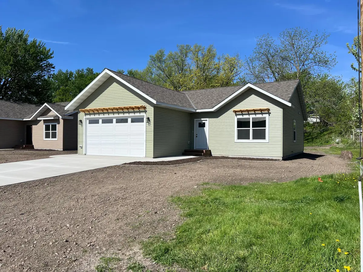 820 Spark Avenue, Albert Lea, MN 56007 - #1