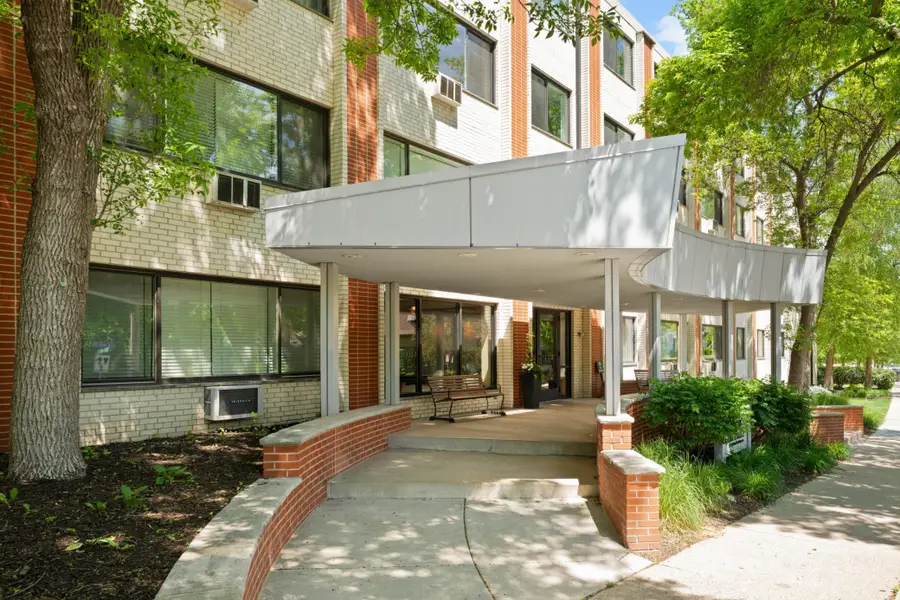 2700 44th Street W #113, Minneapolis, MN 55410 - #2