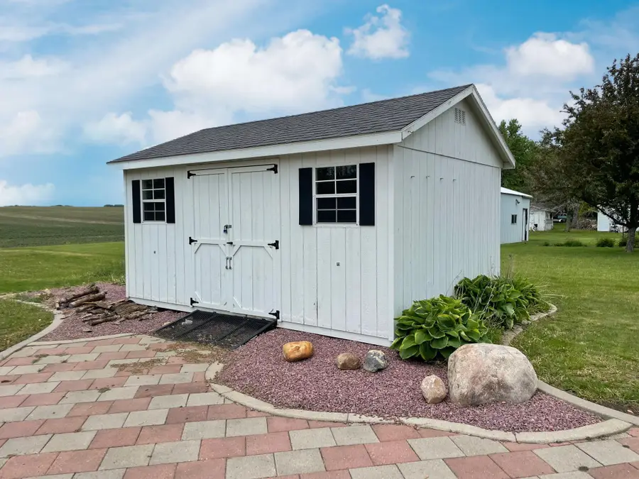 109 White Street N, Comfrey, MN 56019 - #3
