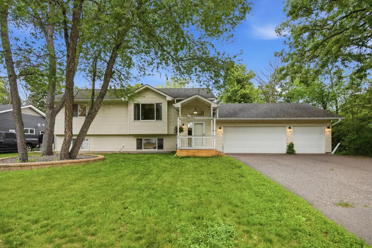 23131 Butterfield Drive Nw, Saint Francis, MN 55070 - #1