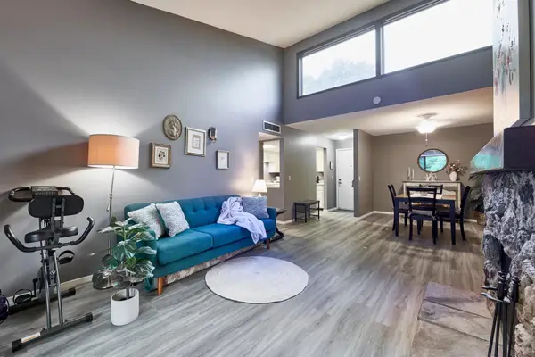 5140 W 102nd Street #304, Minneapolis, MN 55437