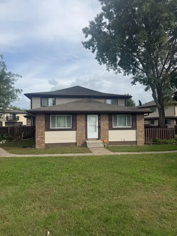 6335 84th Court N, Minneapolis, MN 55445