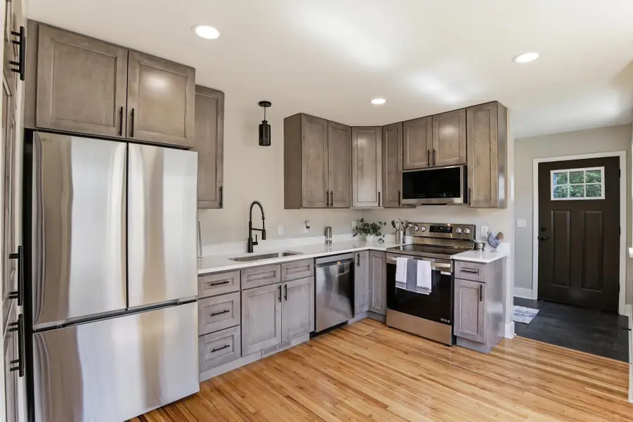 5210 Irving Avenue N, Minneapolis, MN 55430 - #3