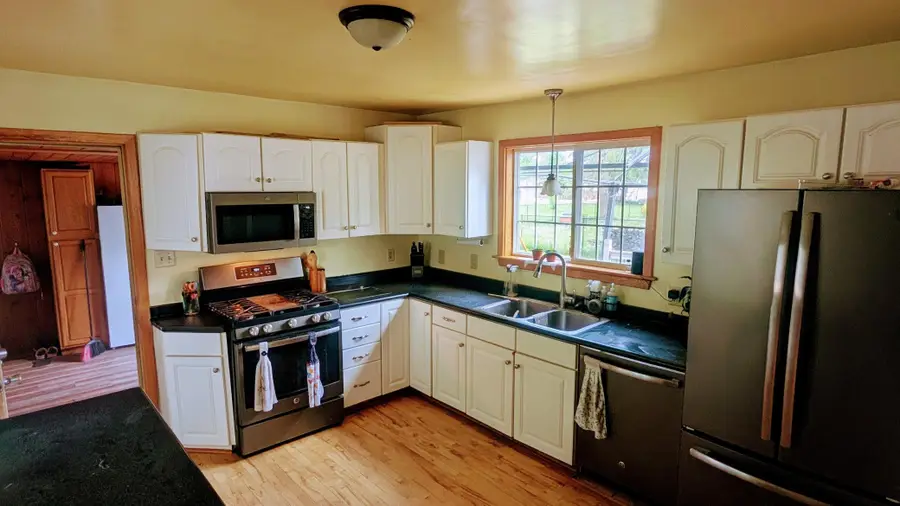 206 2nd Avenue Ne, Kasson, MN 55944 - #3