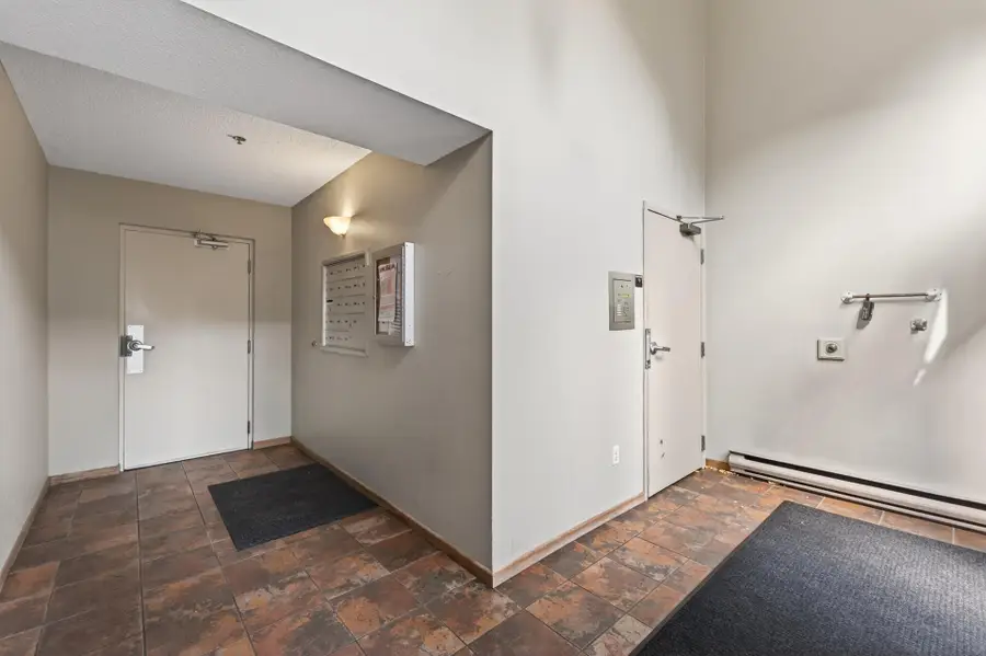 2160 Ridge Drive #38, Minneapolis, MN 55416 - #2