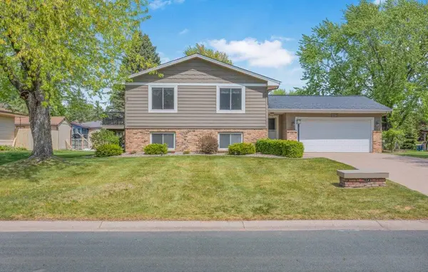 1375 Balsam Street E, Eagan, MN 55123