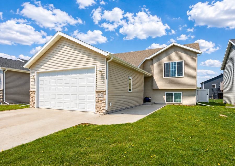 3831 32nd Street S, Moorhead, MN 56560 - #2