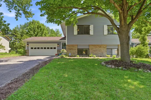14319 Shore Lane Ne, Prior Lake, MN 55372