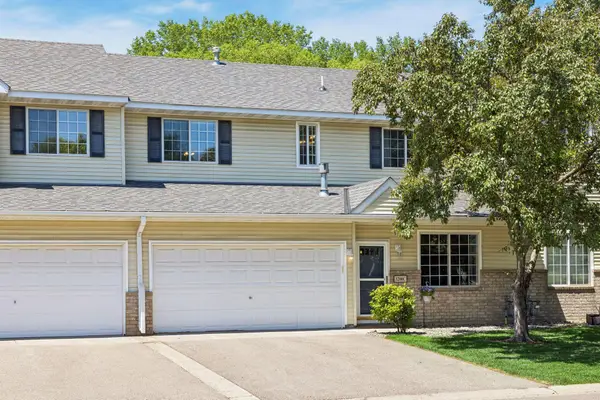 3200 Juniper Circle #C, Saint Paul, MN 55125