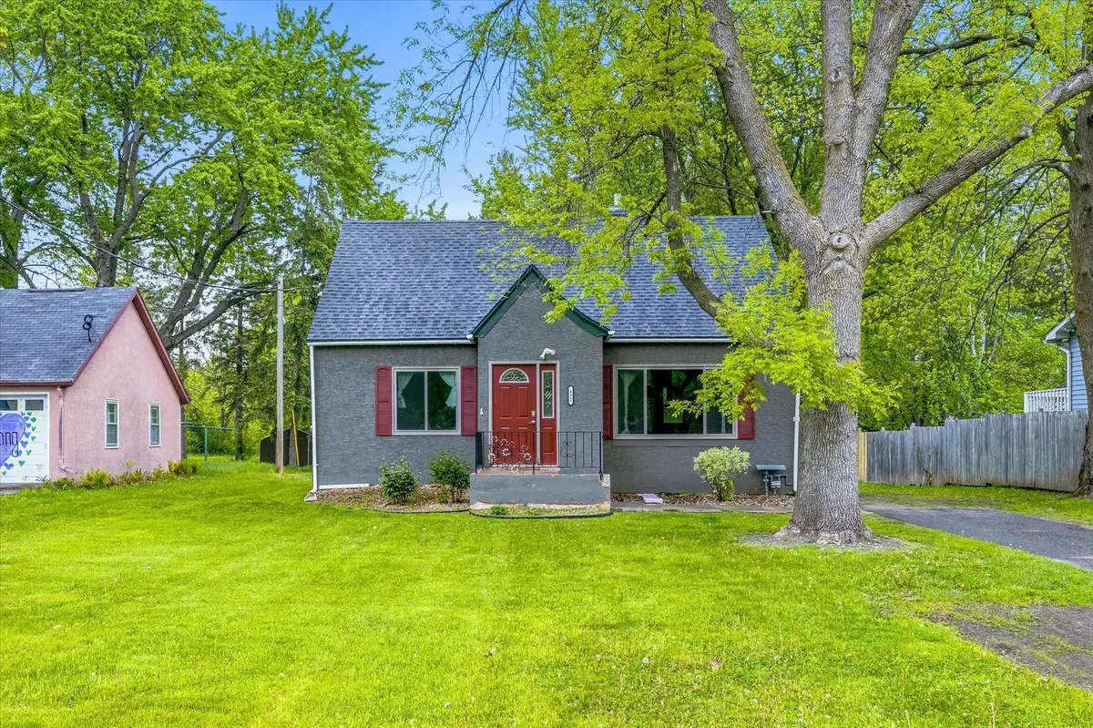 432 2nd Street Se, Braham, MN 55006 - #1