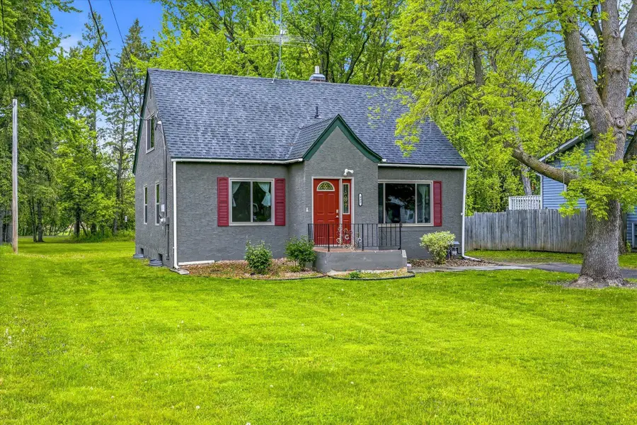 432 2nd Street Se, Braham, MN 55006 - #2