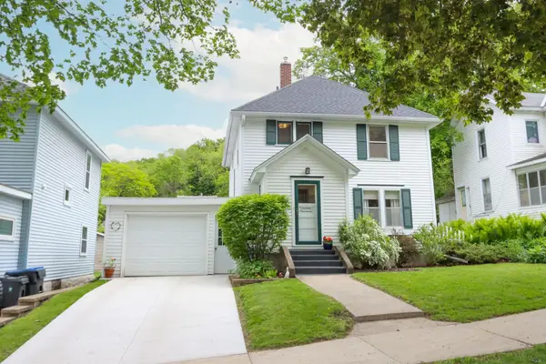 321 Center Street, Mankato, MN 56001