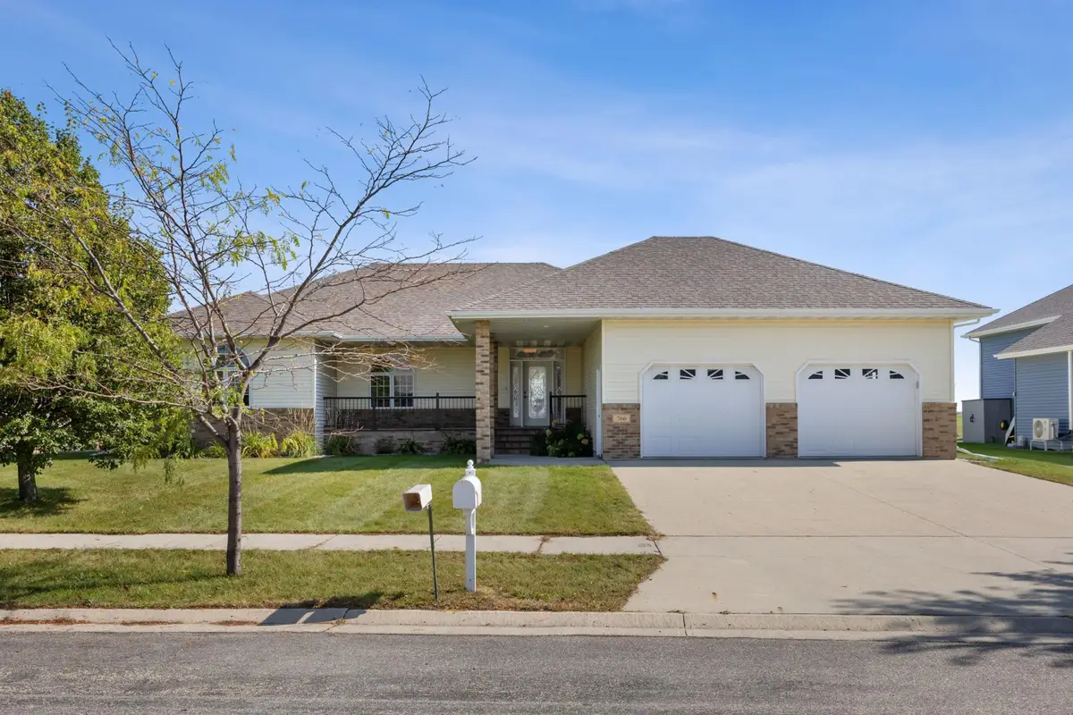 766 36th Street S, Moorhead, MN 56560 - #1