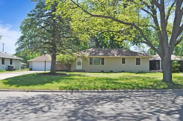 8233 Belden Boulevard, Cottage Grove, MN 55016