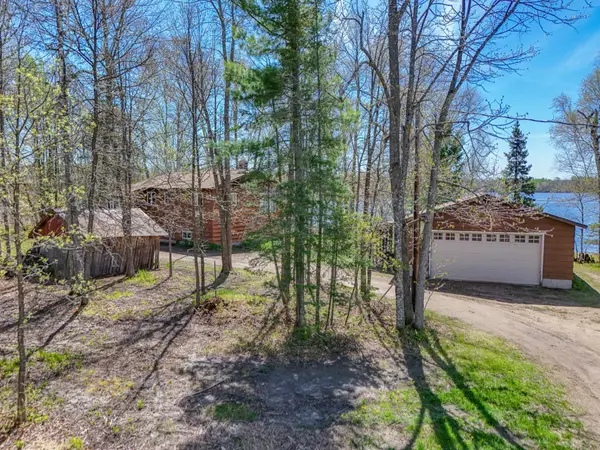 41102 Shoal Lake Road, Nashwauk, MN 55769
