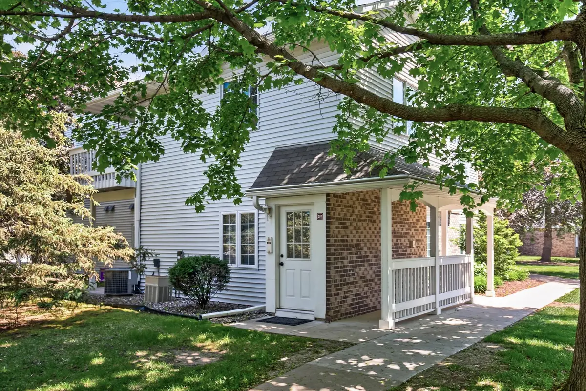 1063 Duckwood Drive #207, Eagan, MN 55123 - #1