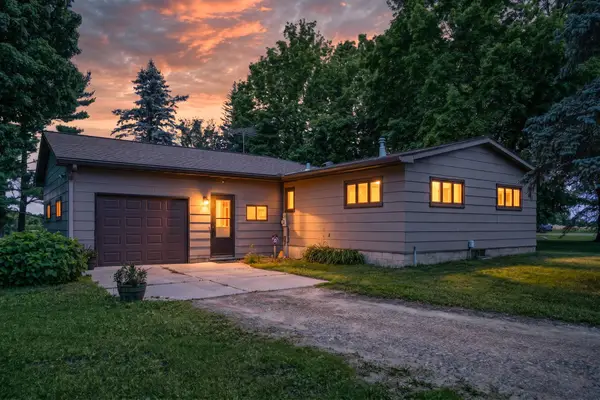 49450 Government Road, Rush City, MN 55069