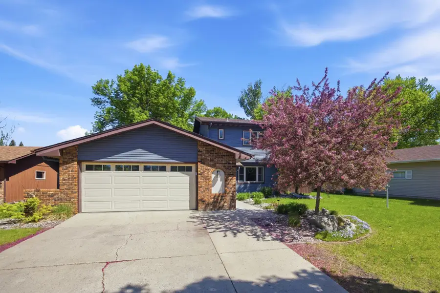 2401 S Flickertail Drive S, Fargo, ND 58103 - #2