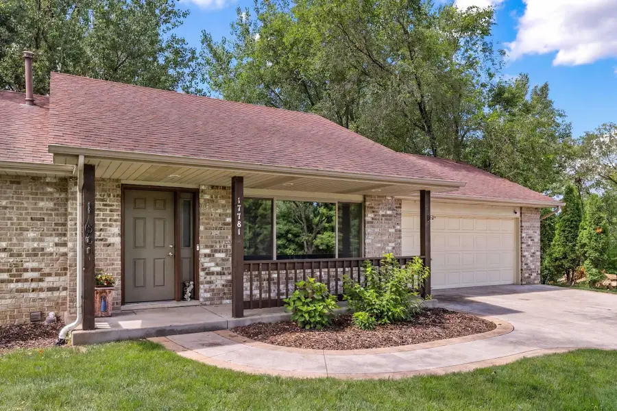 17781 Jasper Court, Lakeville, MN 55044 - #2