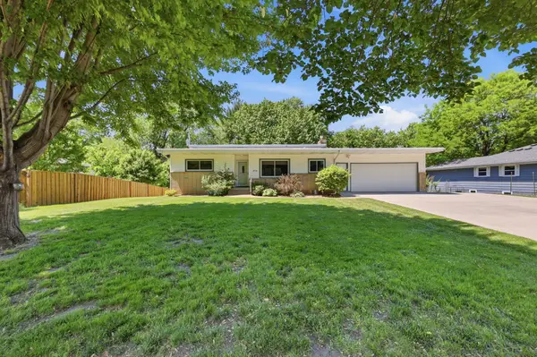 3019 Wheeler Street N, Saint Paul, MN 55113