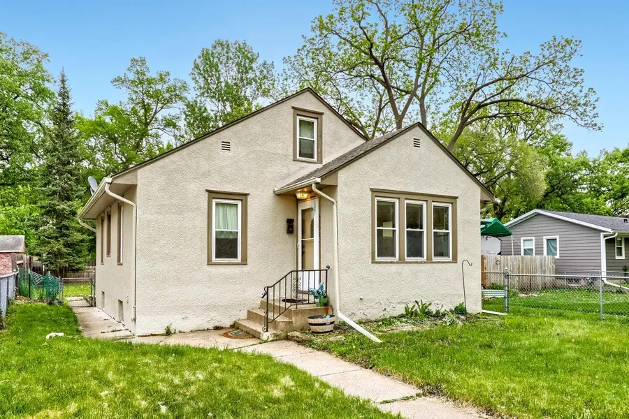 4552 Penn Avenue N, Minneapolis, MN 55412 - #2
