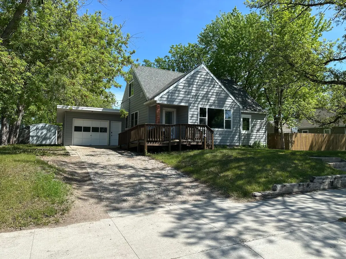 414 Willow Street W, Detroit Lakes, MN 56501 - #1