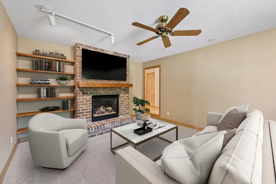 700 Spruce Drive, Hudson, WI 54016 - #3