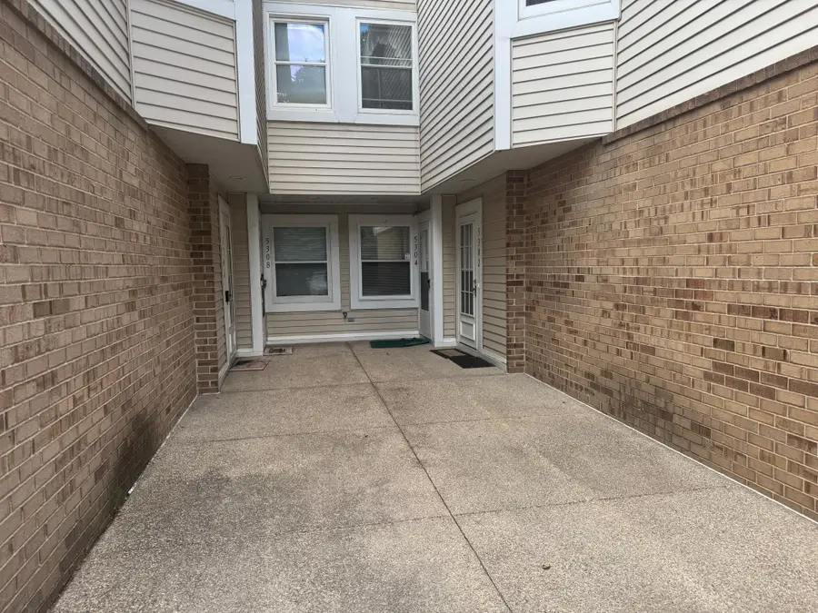 5304 Highpointe Terrace, Minneapolis, MN 55437 - #3