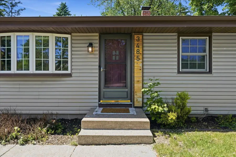 3485 Bellaire Avenue, Saint Paul, MN 55110 - #2