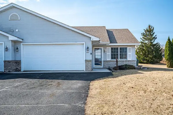 620 Circle Pine Drive, New Richmond, WI 54017