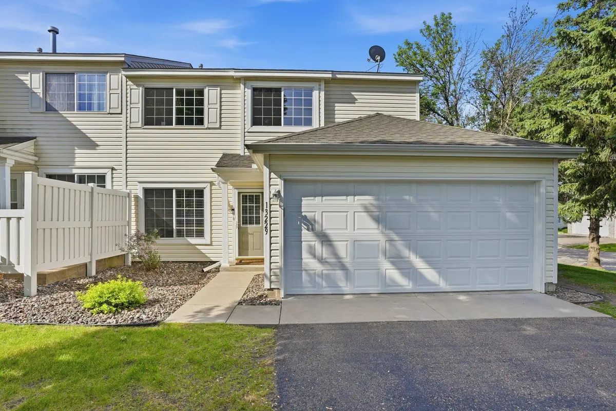 13229 Bush Lane, Eden Prairie, MN 55347 - #1