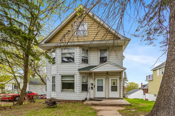 1122 E 5th Street, Duluth, MN 55805