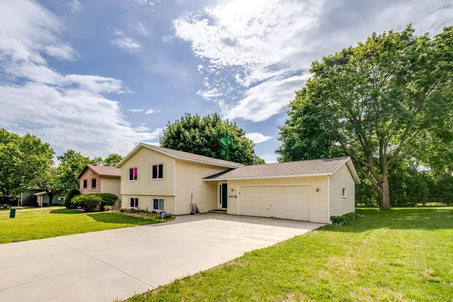3418 Chalet View Lane Nw, Rochester, MN 55901 - #3