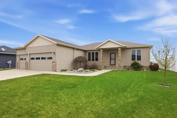 4727 6th Street W, West Fargo, ND 58078