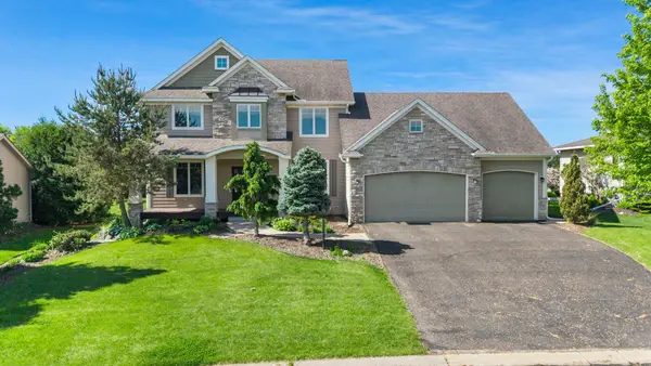 1634 Isabella Parkway, Chaska, MN 55318