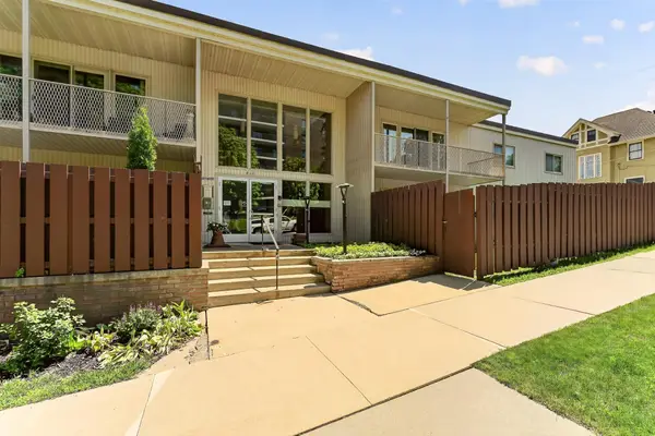 410 6th Avenue Sw #M6, Rochester, MN 55902