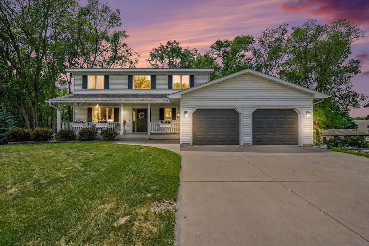 685 Flora Square, Prescott, WI 54021 - #1