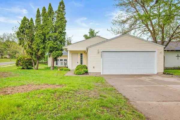 6262 7th Street N, Saint Paul, MN 55128