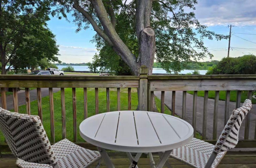 1844 E Shore Drive, Saint Paul, MN 55109 - #2