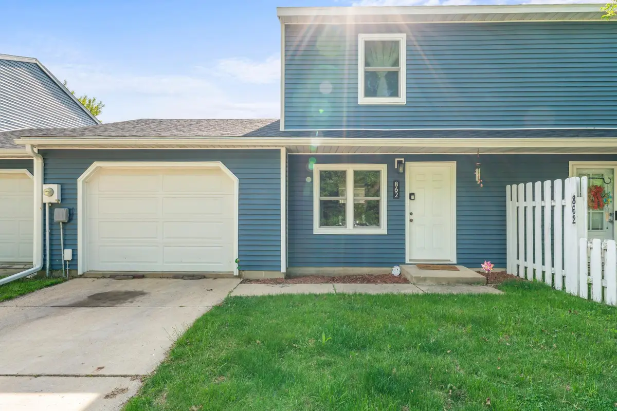 862 W Village Circle Se, Rochester, MN 55904 - #1