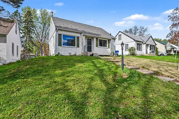 2111 Fremont Avenue E, Saint Paul, MN 55119