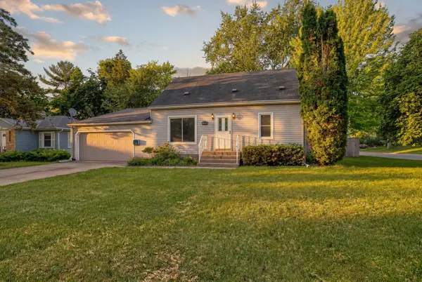 3633 Lowry Avenue N, Minneapolis, MN 55422